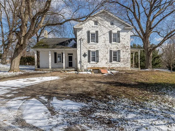 514 Reno Dr, Louisville, OH 44641