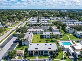 7701 Starkey Rd APT 102, Seminole, FL 33777