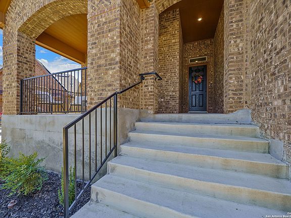 3rd image of 8506 GLASS GEM DR