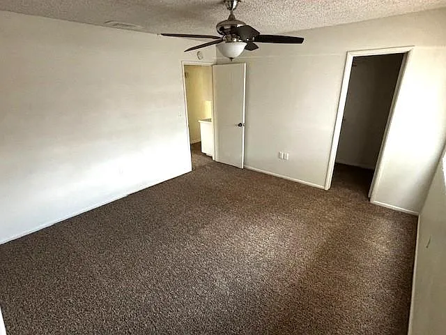 915 Malaga Pl — Photo 6