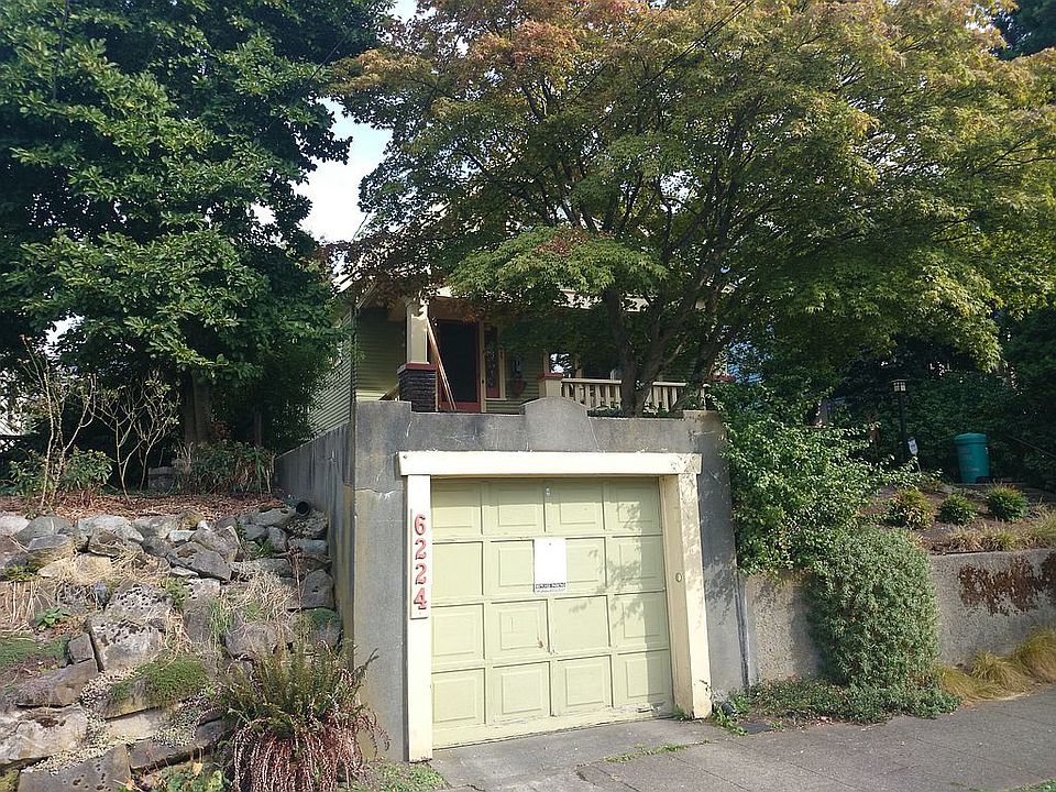 2nd image of 6224 Palatine Ave N