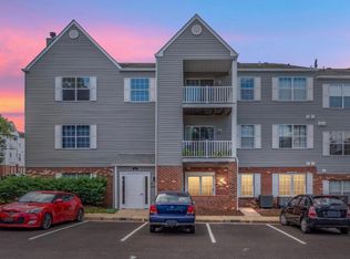 300 Grosvenor Ln APT 201, Stafford, VA 22556