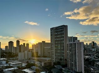 2499 Kapiolani Blvd APT 1808, Honolulu, HI 96826