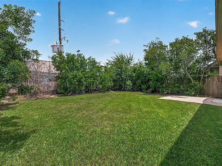 24906 Clover Ranch Dr — Photo 47