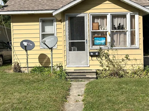 3214 Clairmont St, Flint, MI 48503