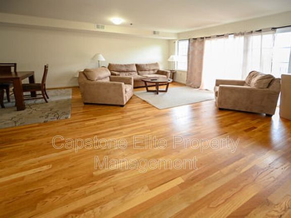 5th image of 117 Hudson St Floor 2-2-3