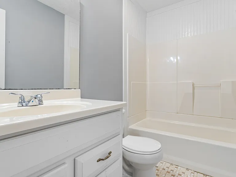 4249 Lake Ridge Dr #5B — Photo 17
