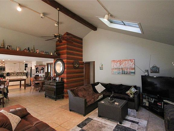 2nd image of 8823 Maple Hill Dr
