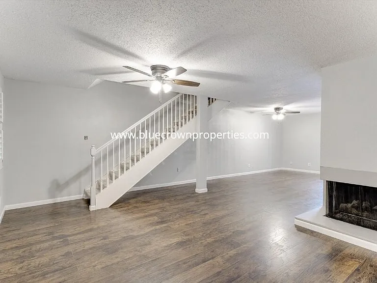 462 Westview Ter — Photo 6