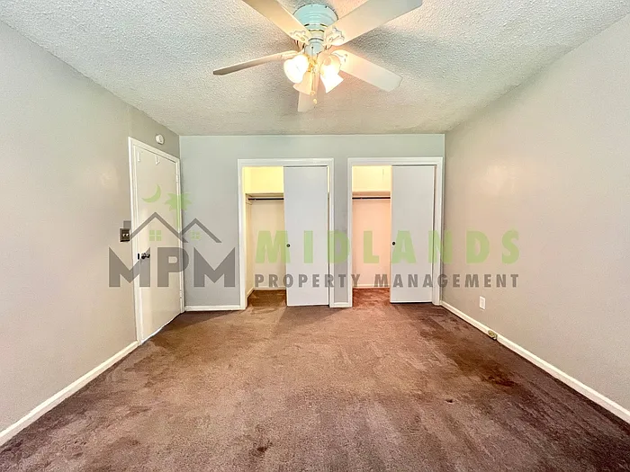 621 Henderson St — Photo 18