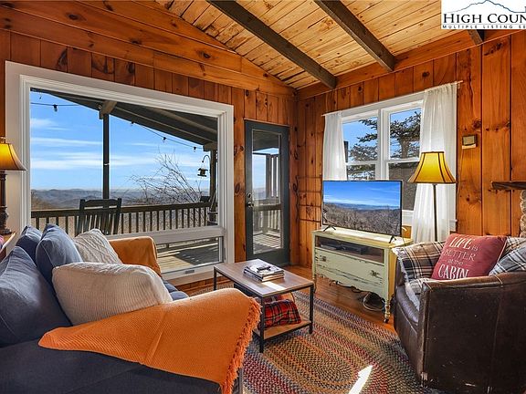 4th image of 675 Old Johns River Road