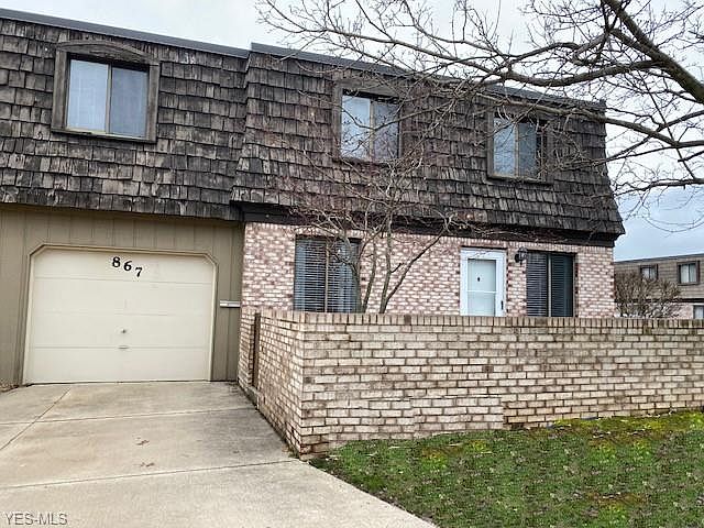 1st image of 867 Tollis Pkwy #1