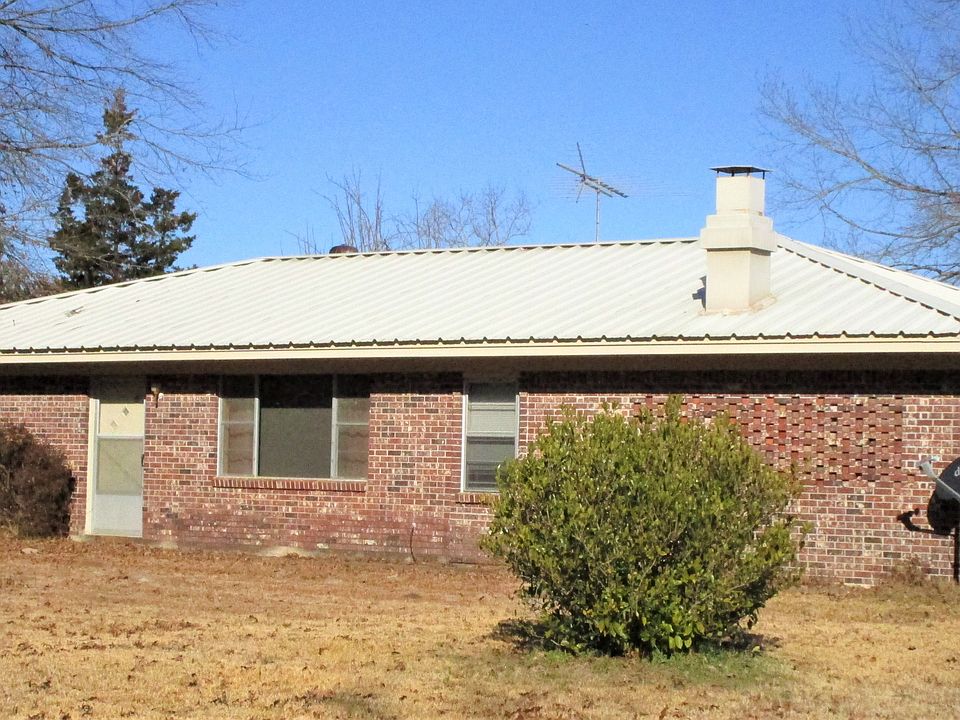 1st image of 130 Columbia Road 115