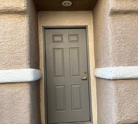 5th image of 2511 April Breeze Ln