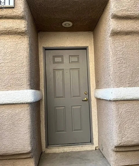 2511 April Breeze Ln — Photo 5