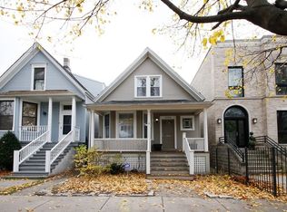 1919 W Oakdale Ave, Chicago, IL 60657