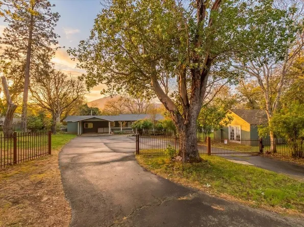 84 Haven Rd, Jacksonville, OR 97530