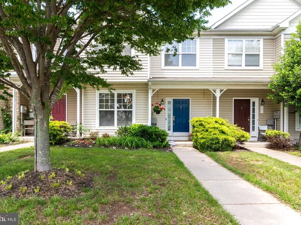 129 Lady Bug Dr, Dover, DE 19901