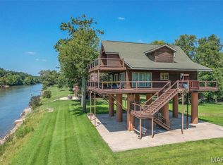 1901 River Valley Rd, Doniphan, MO 63935