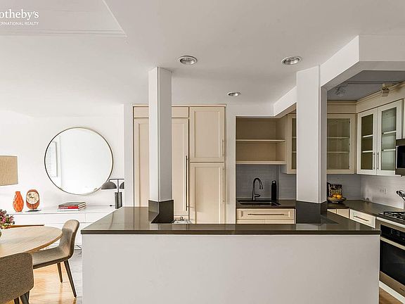 5th image of 225 W 83rd St APT 8K