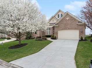 883 Old Course Ln, Cincinnati, OH 45245