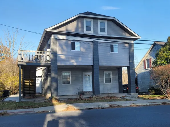 403 Main St #4, Stockertown, PA 18083