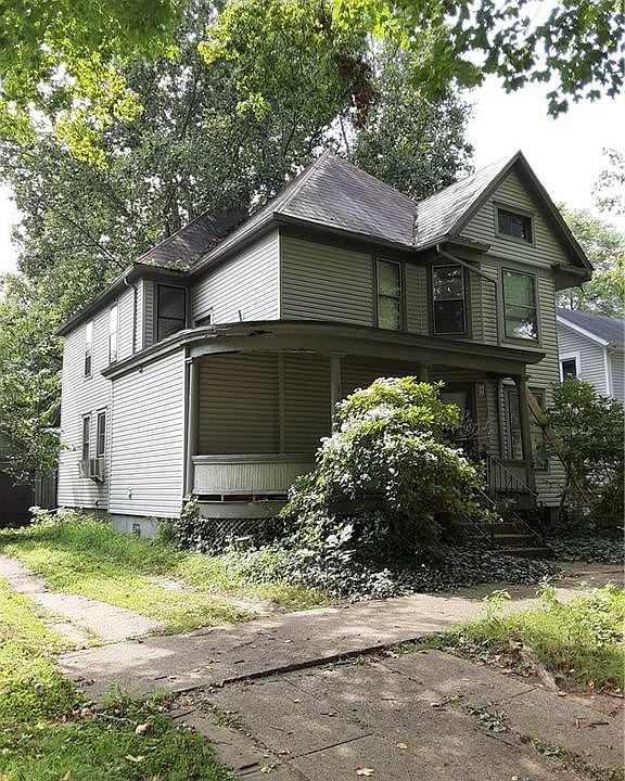 1st image of 805 5th St