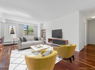 195 Adams St #3E, Brooklyn, NY