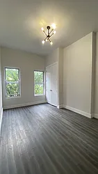 Rented by Rennit Inc.