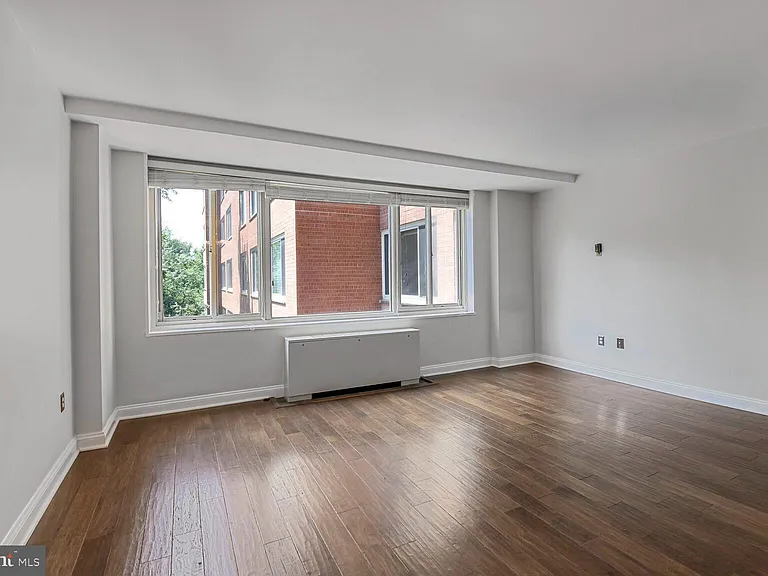 4000 Tunlaw Rd NW #419 — Photo 5