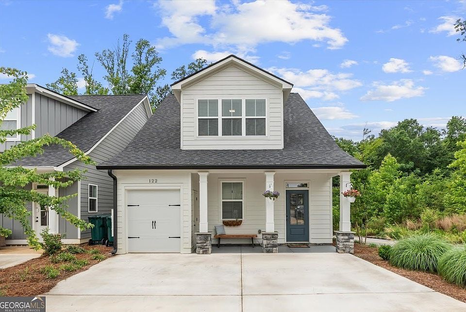 1st image of 122 Town Walk Ln