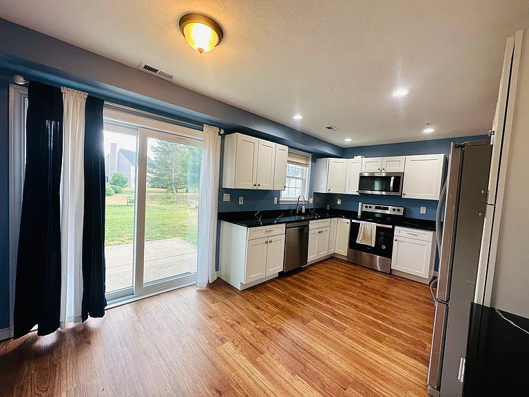 175 Clear Pond Dr #175 — Photo 14