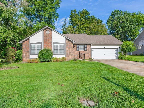 2nd image of 1905 Howell Mill Dr