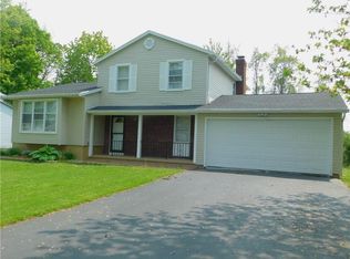 245 Ramo Dr, Rochester, NY 14606