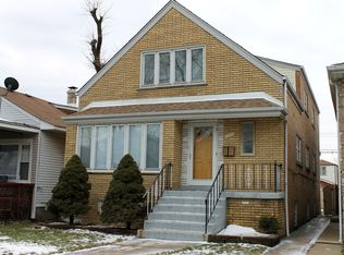 6136 S Massasoit Ave, Chicago, IL 60638