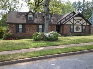 6281 Ridge Manor Dr, Memphis, TN 38115