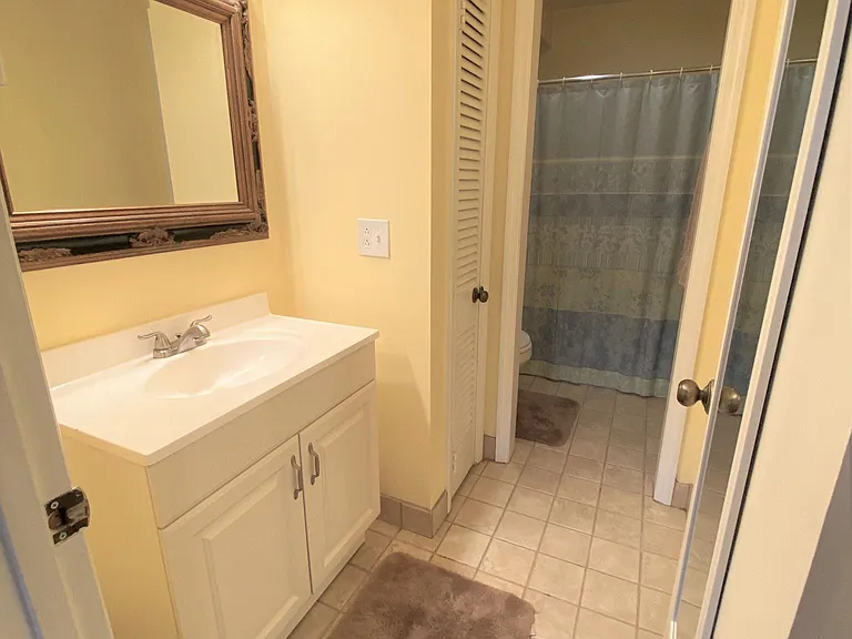 3901 Whitland Ave #5 — Photo 6
