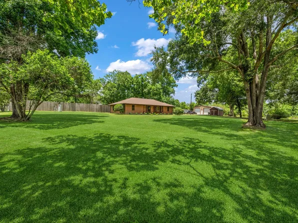 2245 County Road 381 S, Cleveland, TX 77328