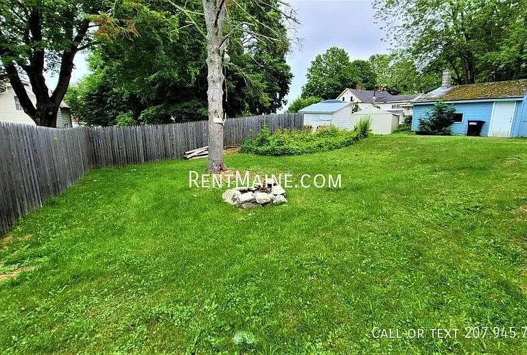 180 4th St — Photo 21