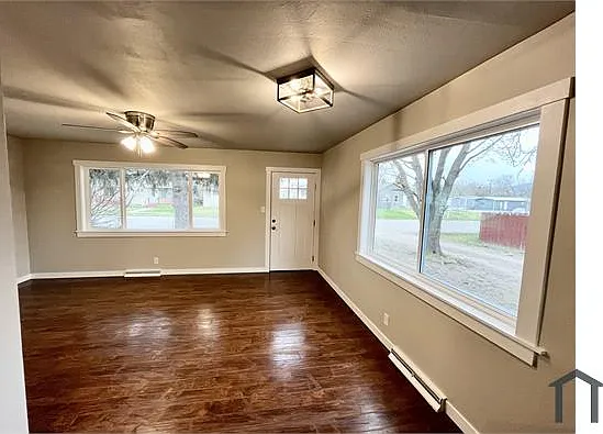 6919 Shannon Dr — Photo 4