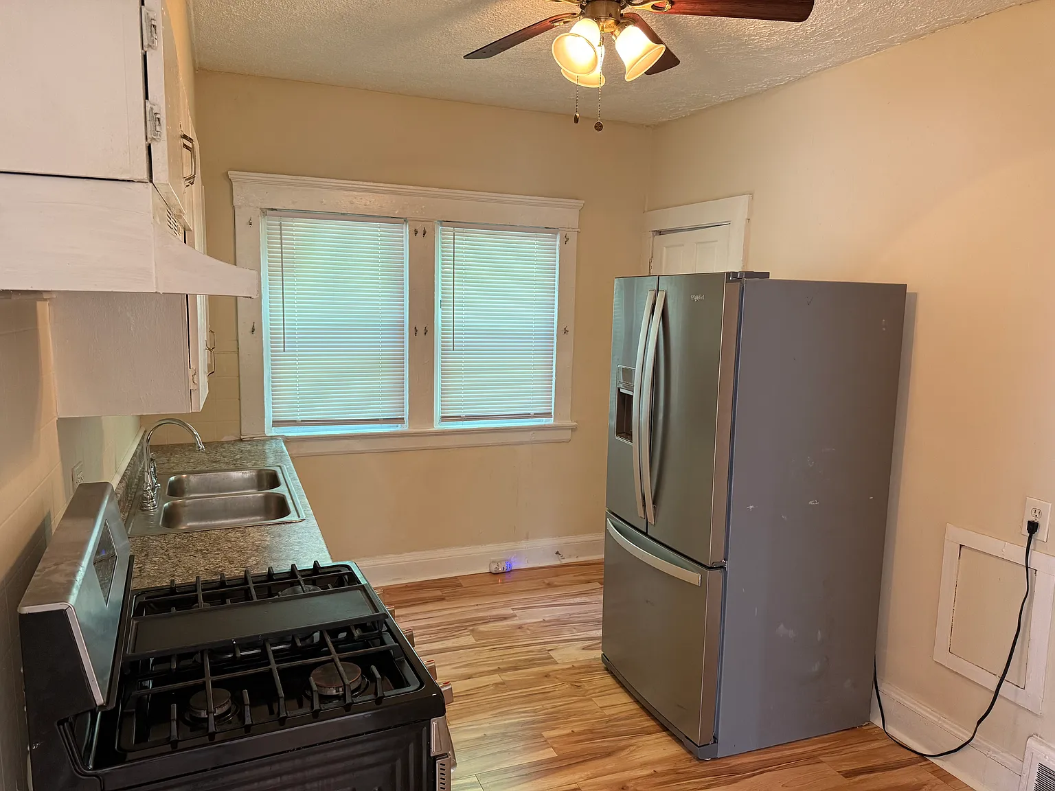 2 bed, 1086 sqft, $1,050 — Photo 4