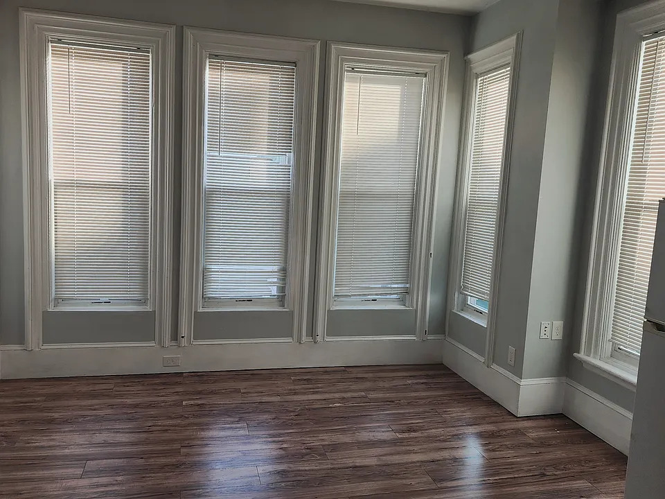 776 Main St #20
