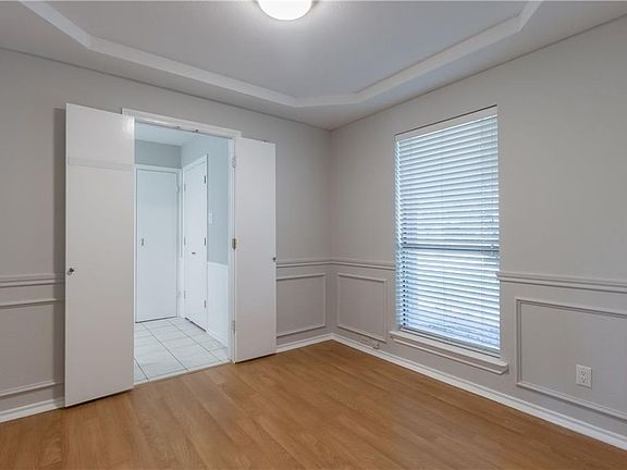 3rd image of 346 Pepperwood St