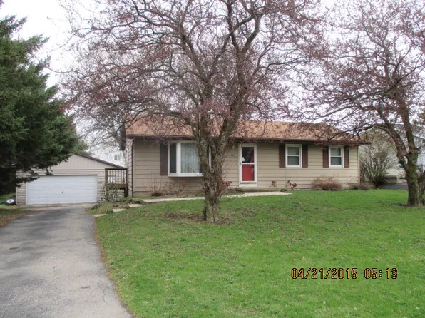 501 1st St, Clyman, WI 53016