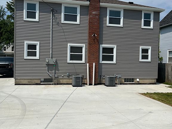 5th image of 107 Cornell Ave #107