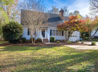 2101 Jefferson Ave, Gastonia, NC 28056