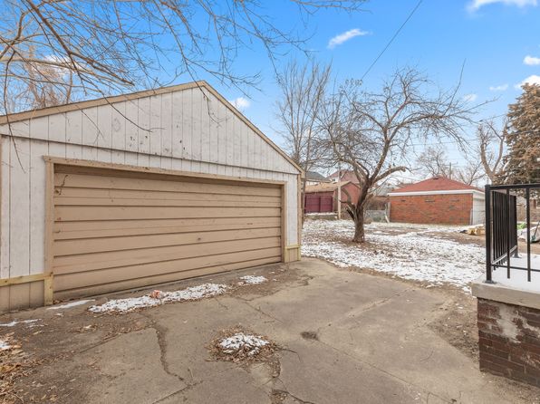 17151 San Juan Dr, Detroit, MI 48221