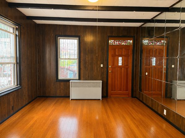 1870 Gleason Ave Floor 1