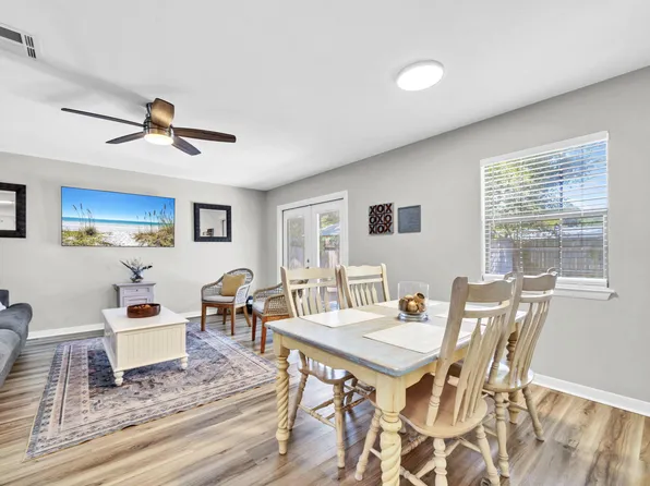 321 Woodham Ct, Fort Walton Beach, FL 32547