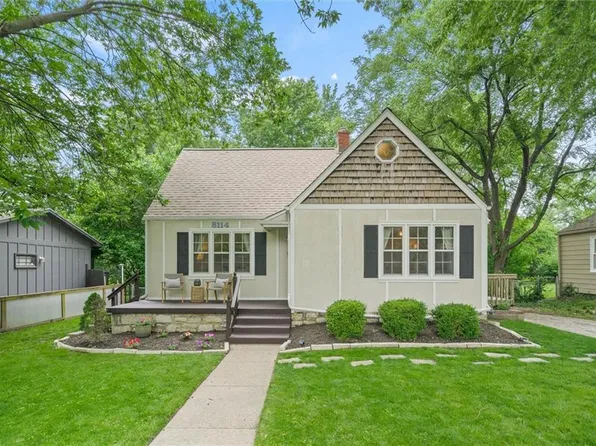 8114 Mercier St, Kansas City, MO 64114